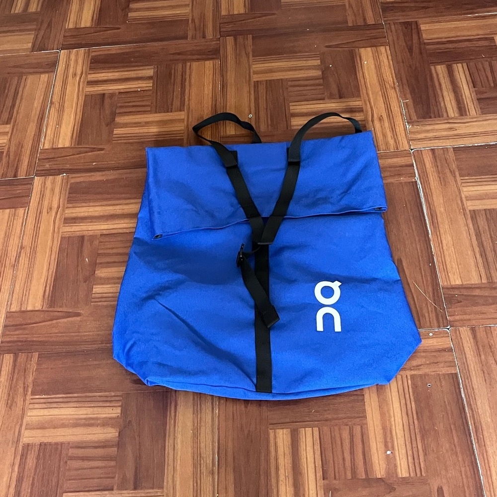 On Cloud Running Backpack - image 2